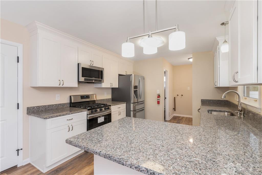 102 Harding Road Freehold, NJ 07728 - Photo 5 of 21 Gallery Image 5