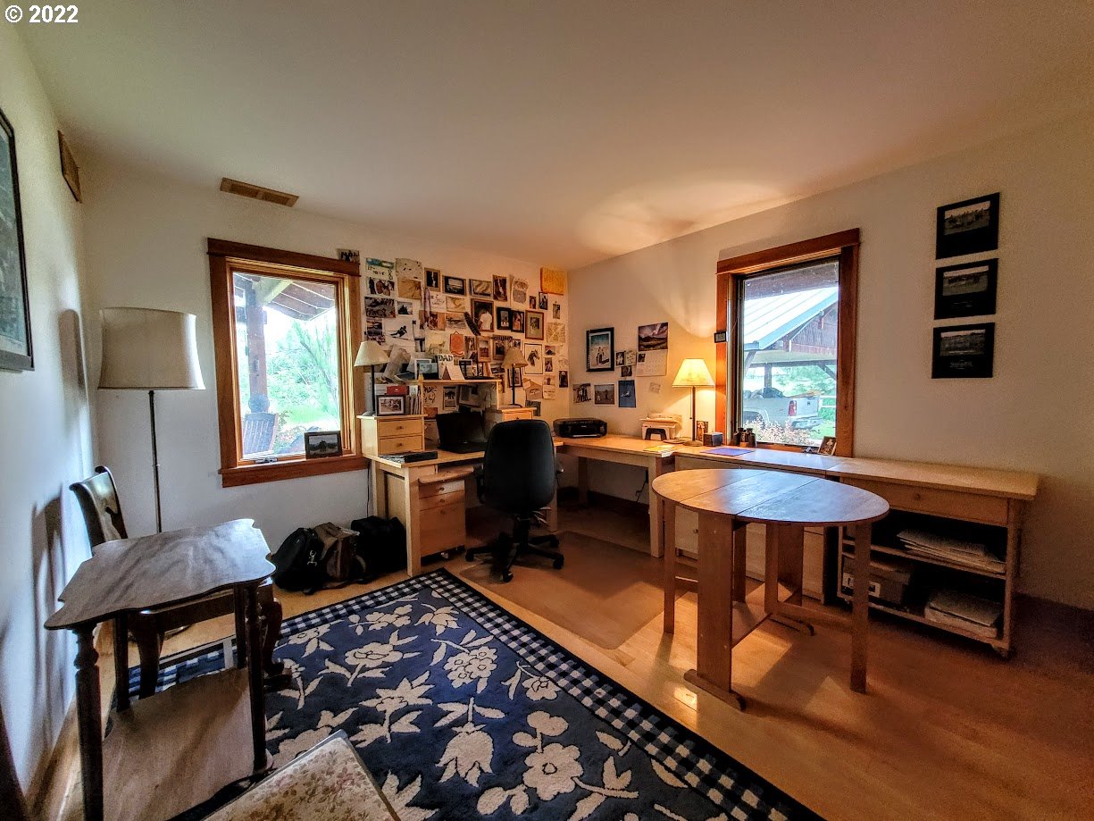 46303 Fish Lake Road Halfway, OR 97834 - Photo 14 of 30 Den/Office