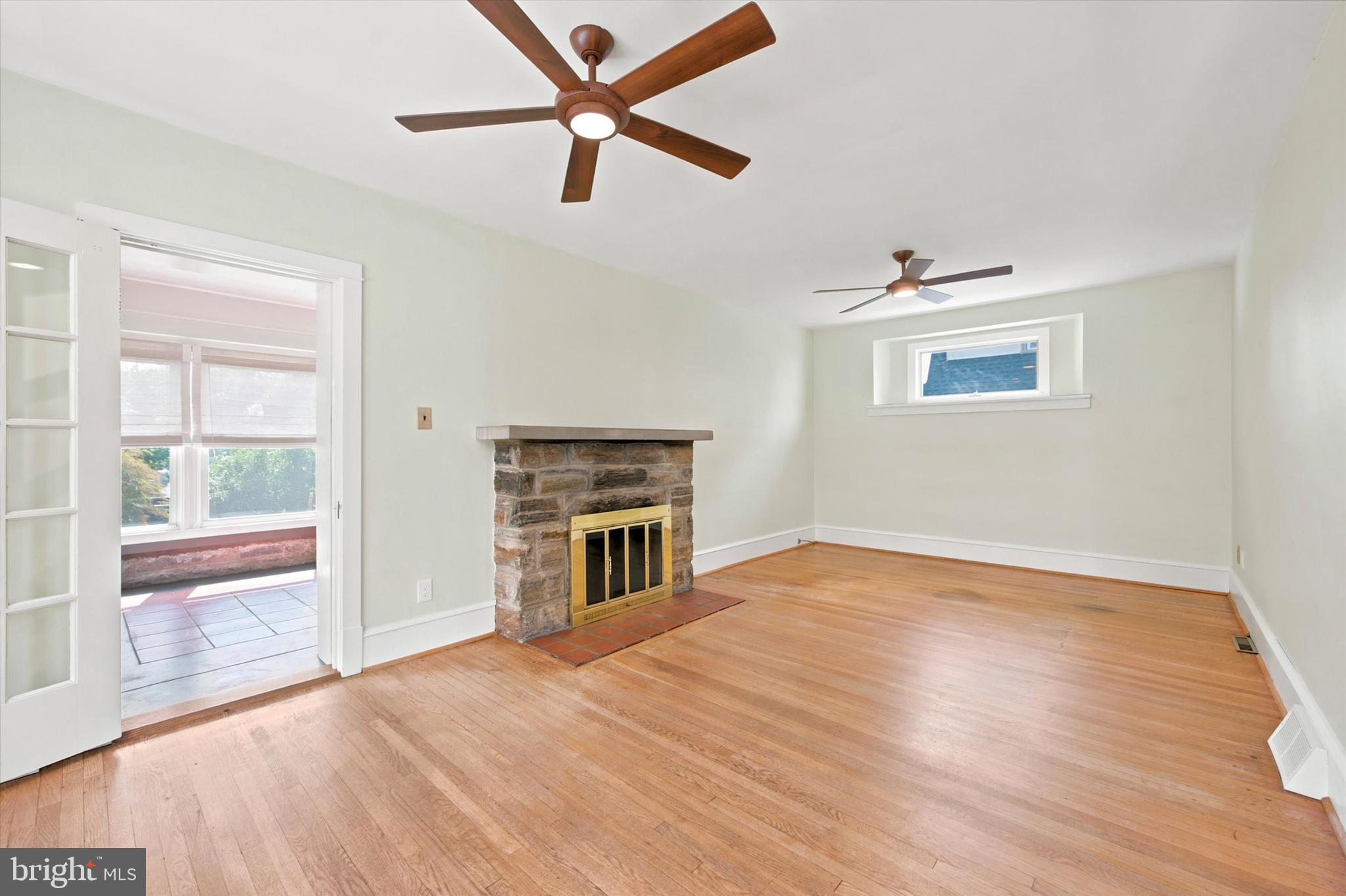 505 Darby Road Havertown, PA 19083 - Photo 7 of 45 Living Room