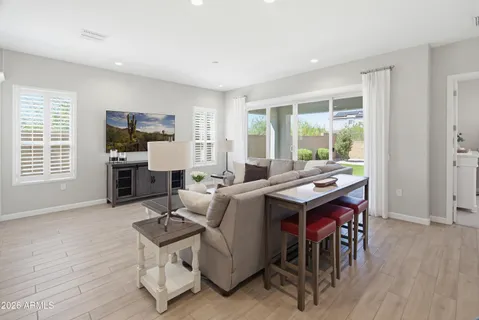 $829,000 | 2120 East Park View Lane, Phoenix, AZ 85024