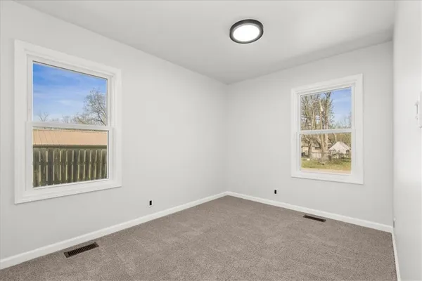 $215,000 | 18505 East 5th Street North, Independence, MO 64056