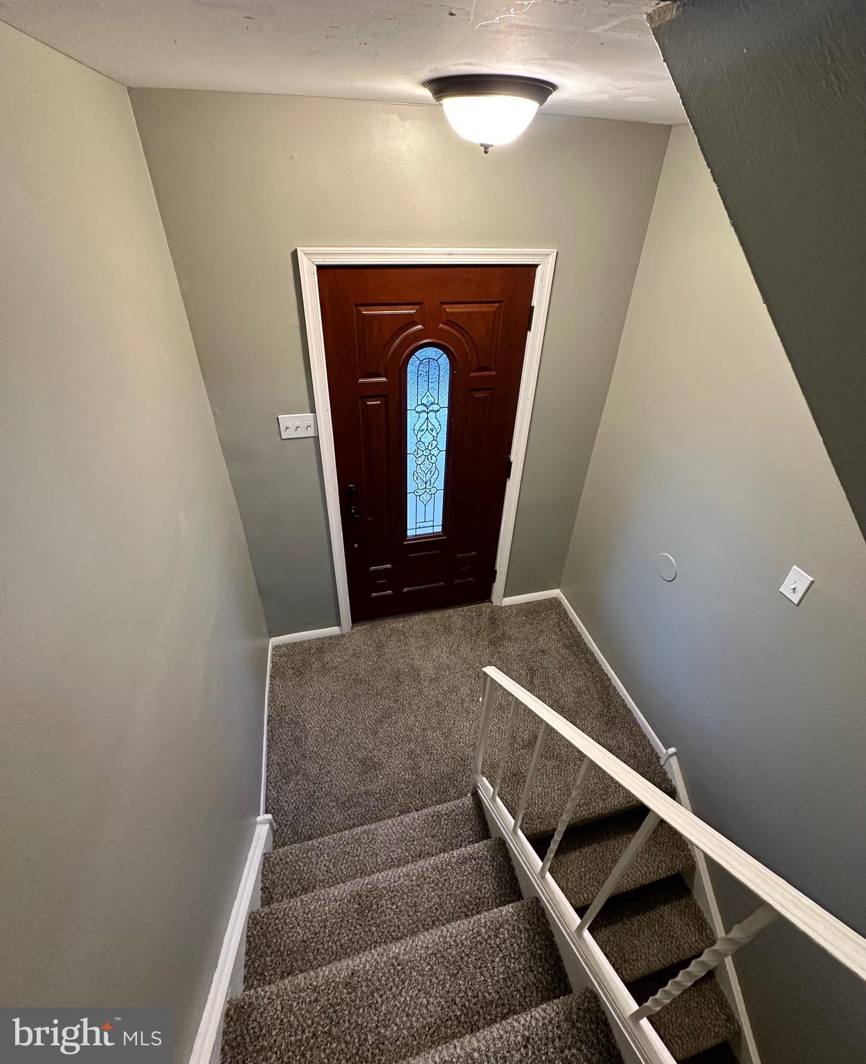 12077 Abby Road Philadelphia, PA 19154 - Photo 22 of 27 a view of entryway