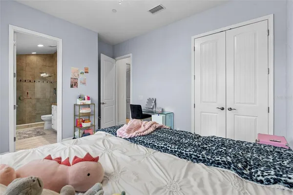 $4,500 | 319 Compass Point Drive, Unit 201, Bradenton, FL 34209