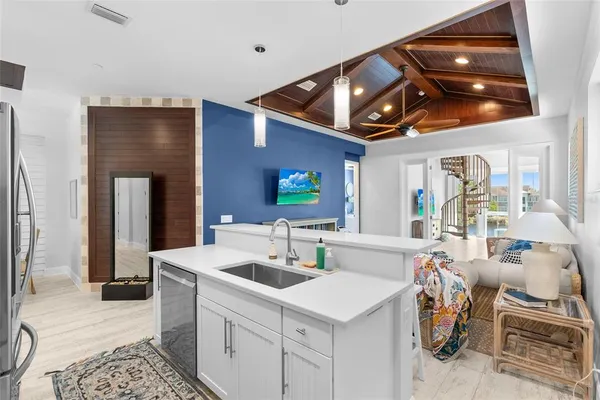 $4,500 | 319 Compass Point Drive, Unit 201, Bradenton, FL 34209
