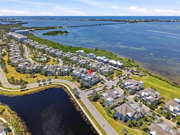 $4,500 | 319 Compass Point Drive, Unit 201, Bradenton, FL 34209