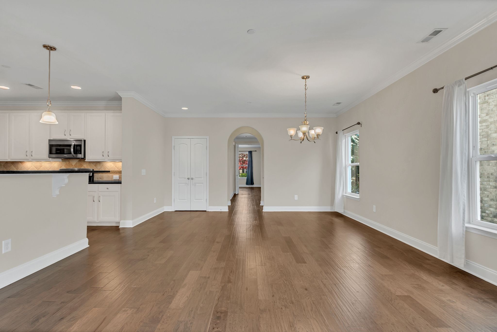 312 Rafferty Court Franklin, TN 37064 - Photo 17 of 57 Gallery Image 17