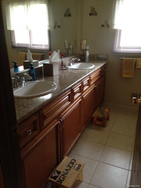 374 Lake Forest Road Rochester, MI 48309 - Photo 24 of 37 374 LF fb.jpg