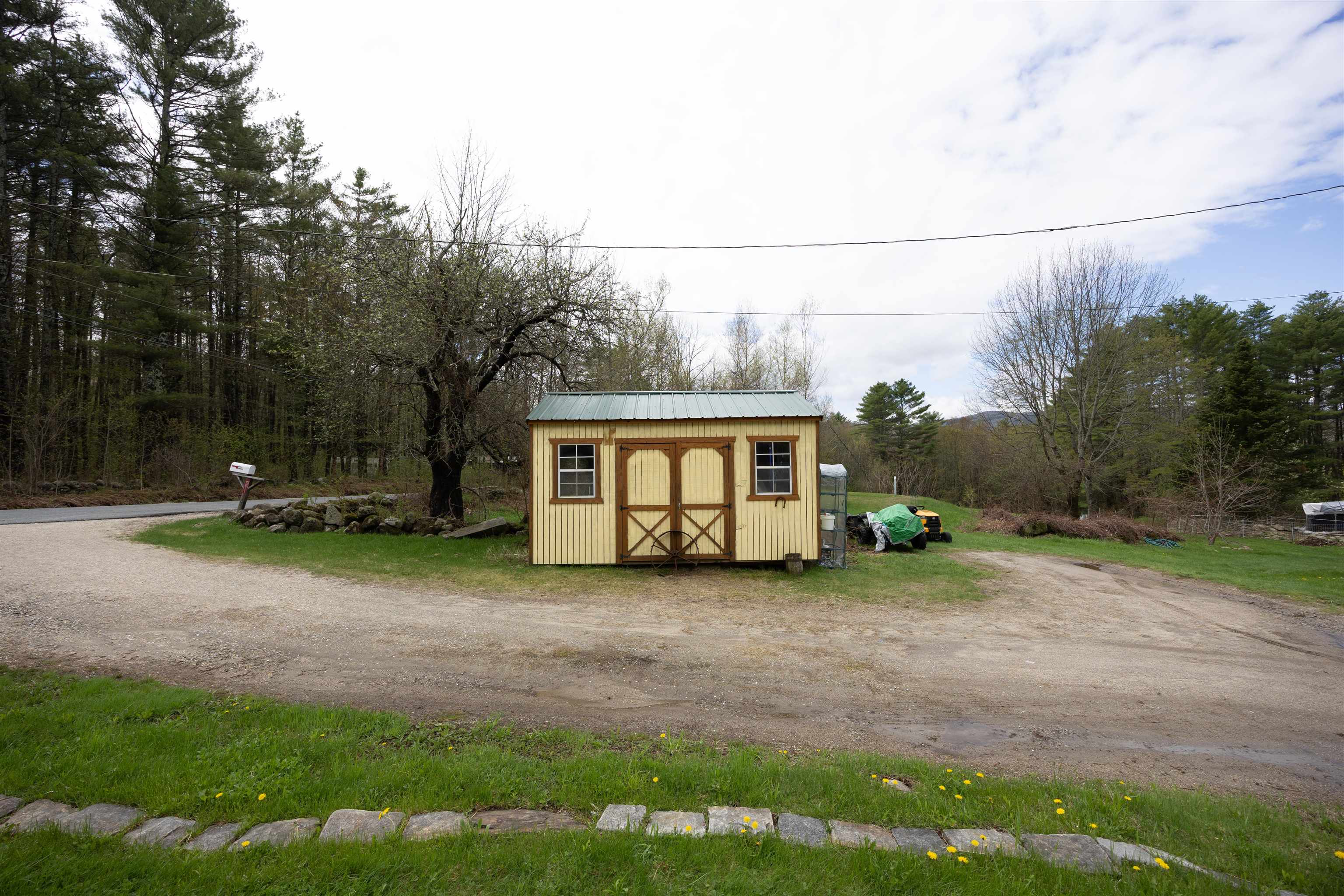 51 Barney Hill Road Grafton, NH 03240 - Photo 8 of 27