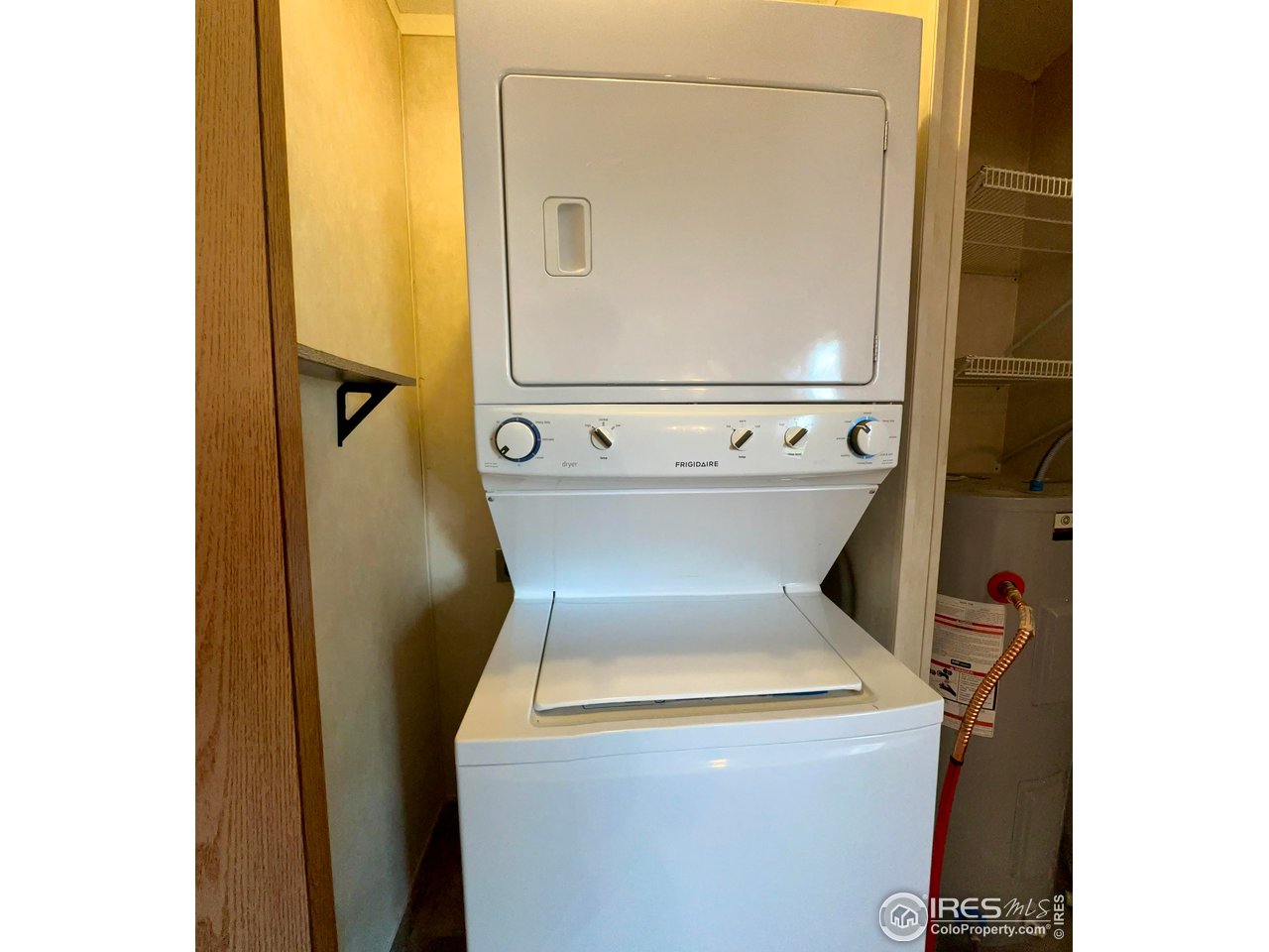 230 North 2nd Street, Unit 83 Berthoud, CO 80513 - Photo 41 of 50 Washer / Dryer