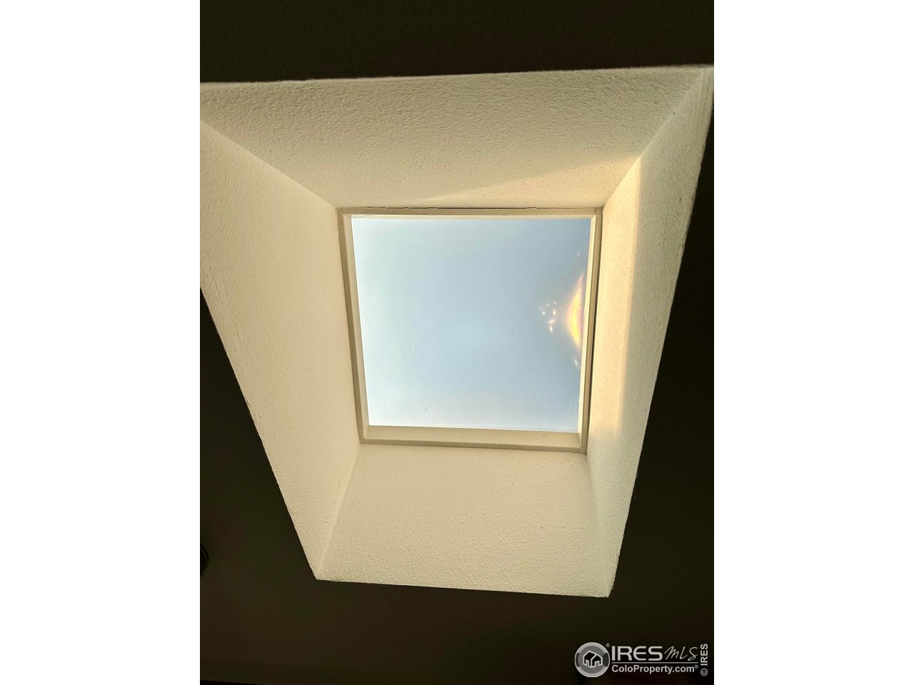 230 North 2nd Street, Unit 83 Berthoud, CO 80513 - Photo 42 of 50 Skylight!
