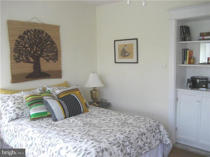 331 Wellesley Road Philadelphia, PA 19119 - Photo 13 of 17 Bedroom - Main