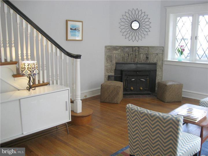 331 Wellesley Road Philadelphia, PA 19119 - Photo 6 of 17 Fireplace
