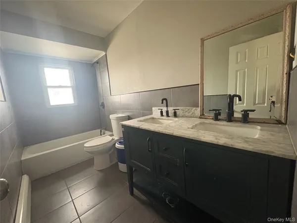 $849,900 | 2842 Dahlia Avenue, Baldwin, NY 11510