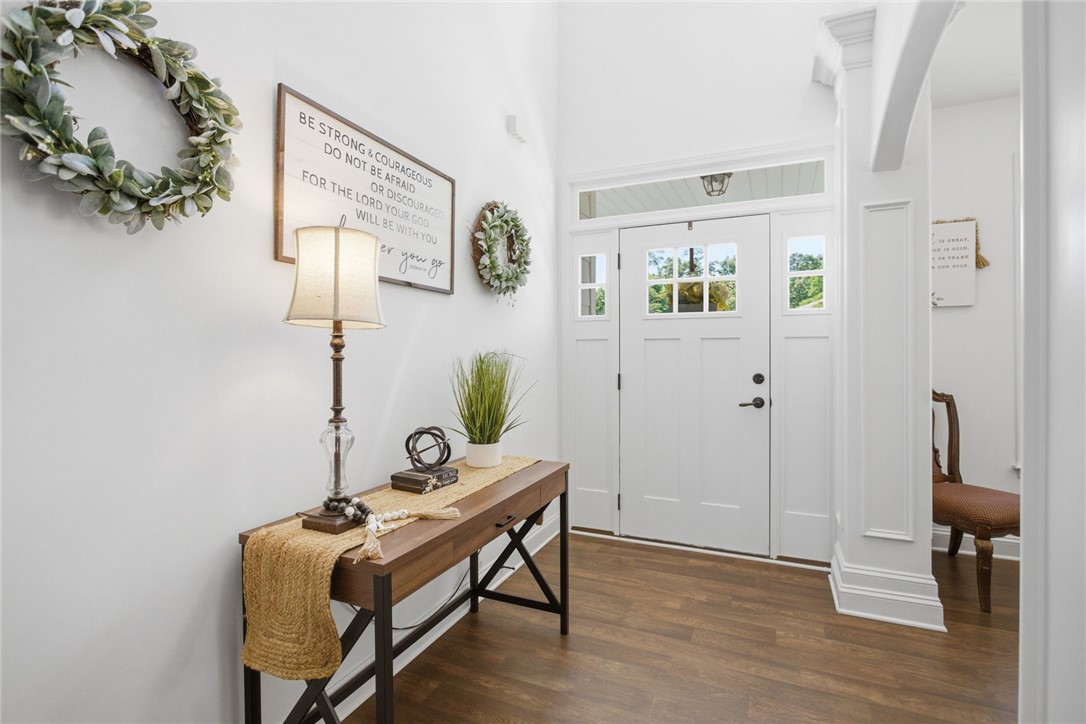 525 16th Circle Walhalla, SC 29691 - Photo 16 of 50 Enter into a welcoming space featuring durable flooring and thoughtful design elements.