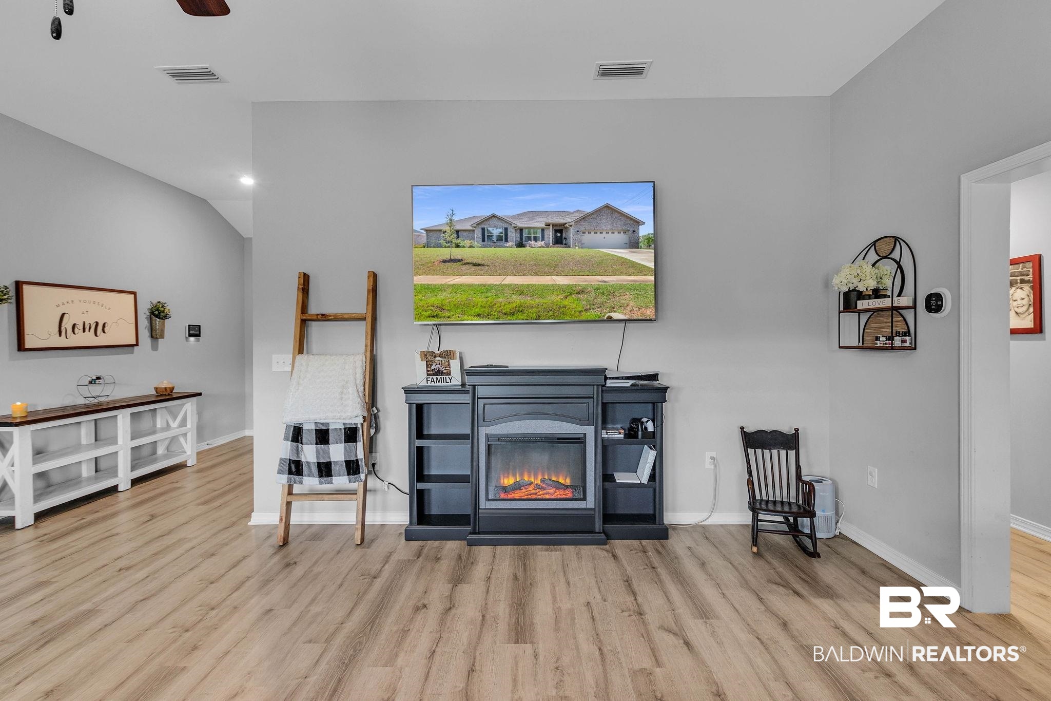 22765 Ridgewood Drive Robertsdale, AL 36567 - Photo 8 of 42