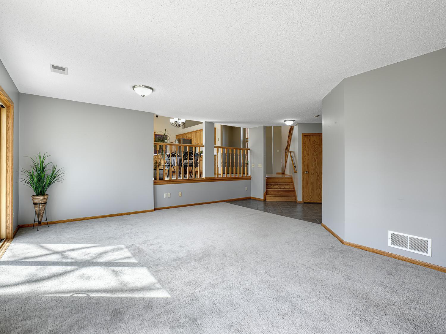 14259 Uplander Street Northwest Andover, MN 55304 - Photo 10 of 32