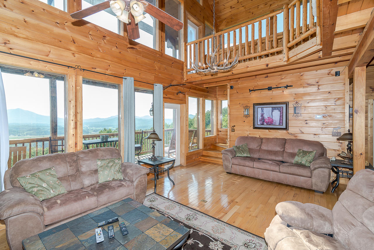 2716 Dogwood Ridge Way Sevierville, TN 37862 - Photo 4 of 40 GSM_0004