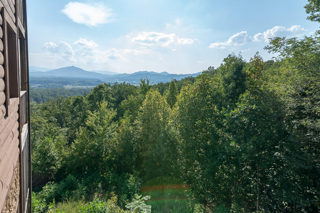 2716 Dogwood Ridge Way Sevierville, TN 37862 - Photo 35 of 40 GSM_0084