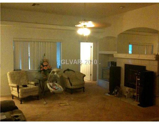 800 Jarvis Road Pahrump, NV 89060 - Photo 4 of 9 Den.