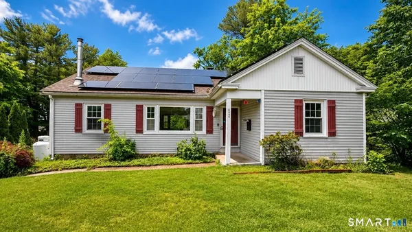 $319,900 | 824 Randolph Road, Middletown, CT 06457