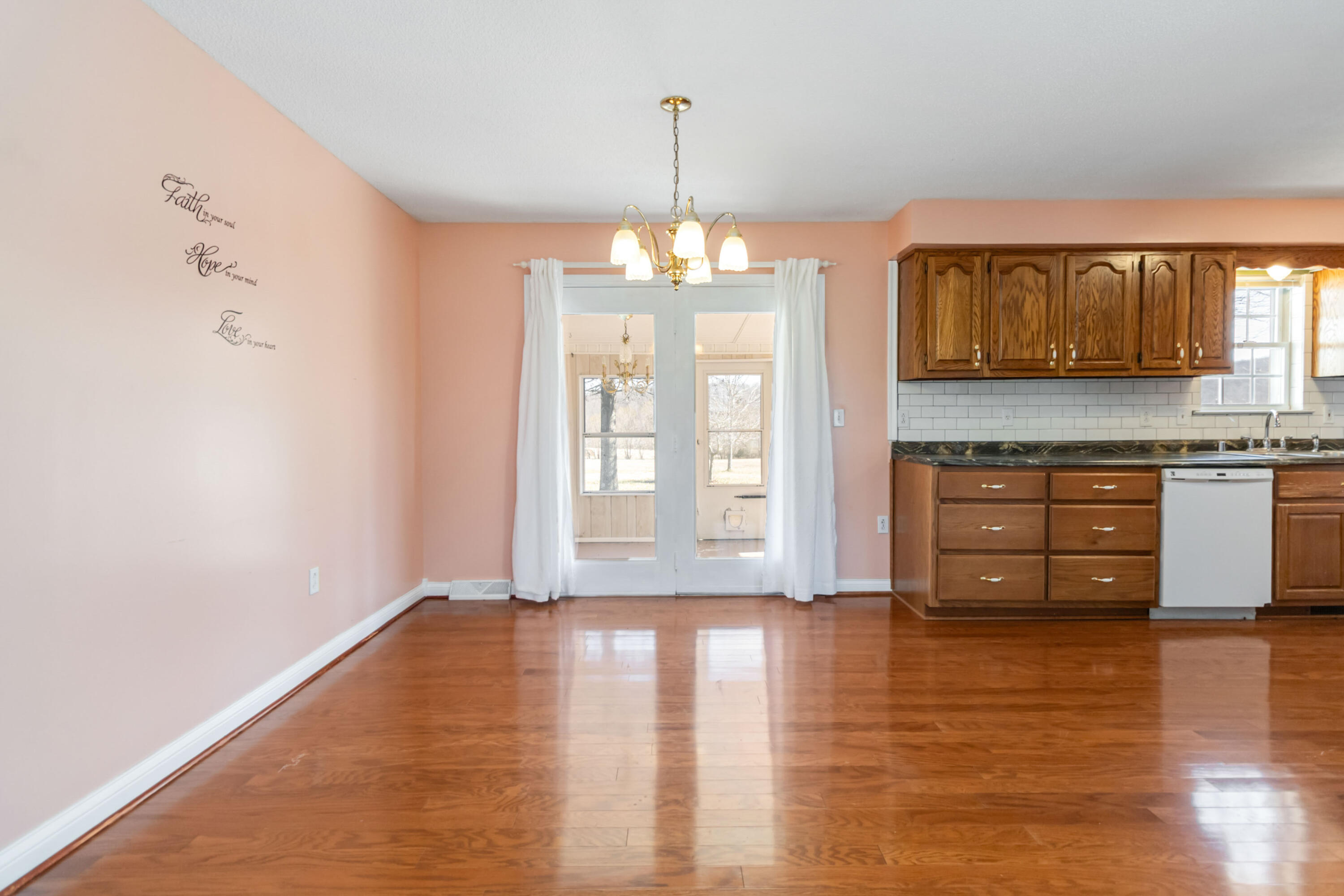 138 Bell Phipps Road Monticello, KY 42633 - Photo 9 of 45 9