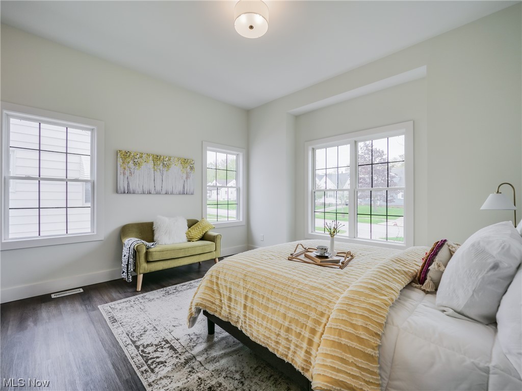 4225 Wilmington Road Cleveland, OH 44121 - Photo 17 of 33 Gallery Image 17