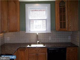 2306 Ripley Street Philadelphia, PA 19152 - Photo 3 of 12 Kitchen
