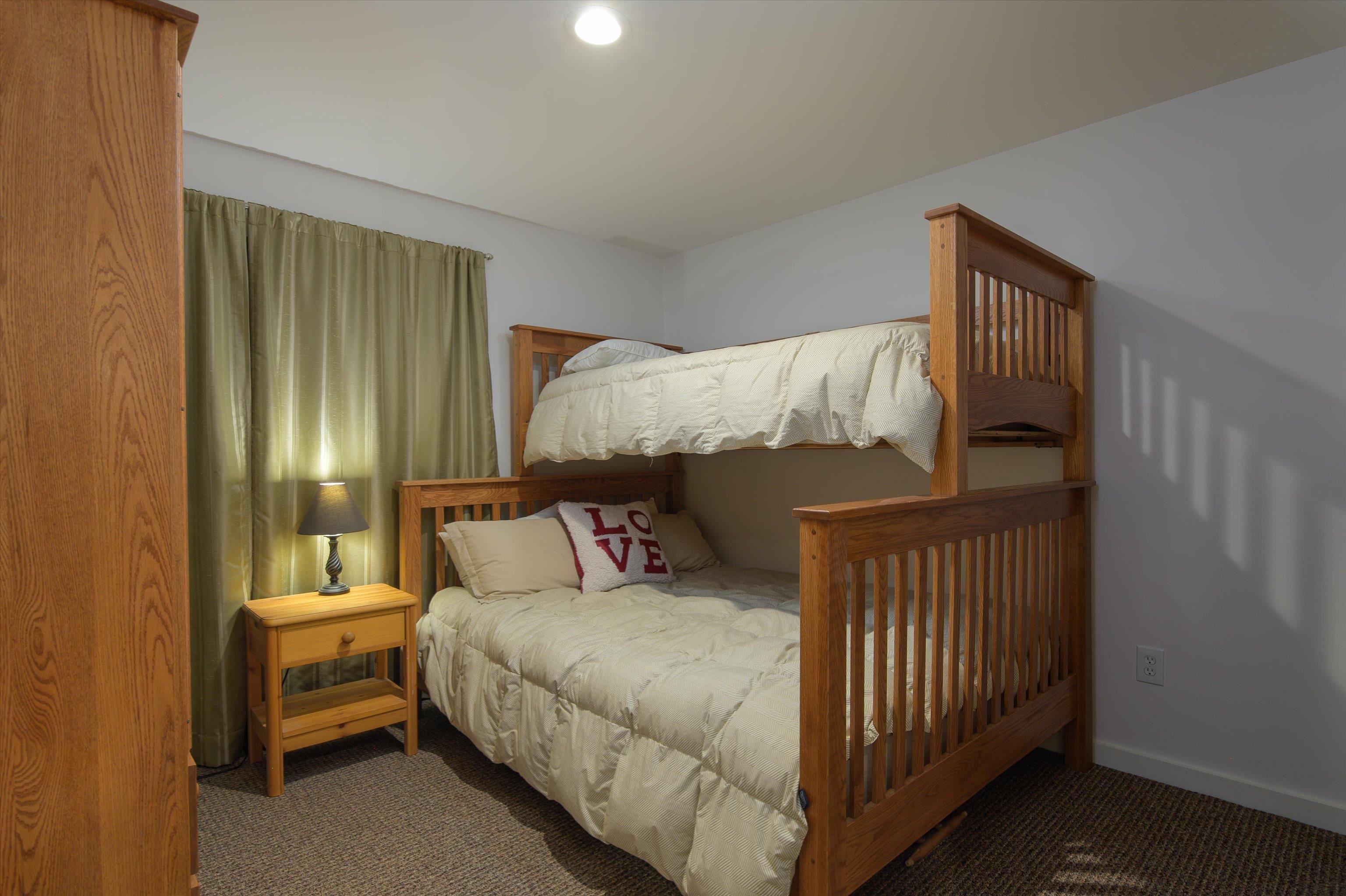 88 North Village Road, Unit 1 Ludlow, VT 05149 - Photo 27 of 37 Gallery Image 27