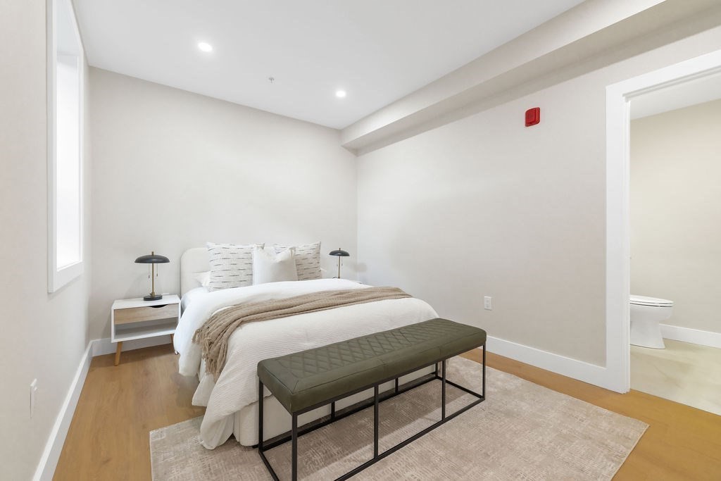 43 Crafts Street Newton, MA 02458 - Photo 11 of 31