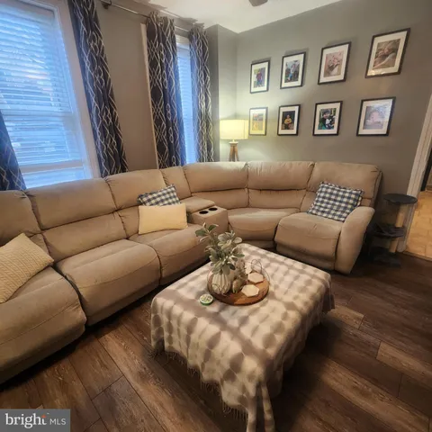 $189,995 | 11 East Lancaster Street, Red Lion, PA 17356