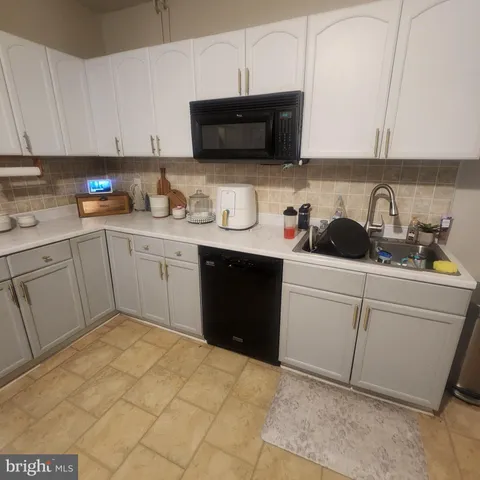 $189,995 | 11 East Lancaster Street, Red Lion, PA 17356