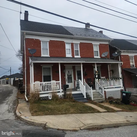 $189,995 | 11 East Lancaster Street, Red Lion, PA 17356