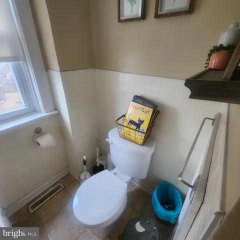 $189,995 | 11 East Lancaster Street, Red Lion, PA 17356