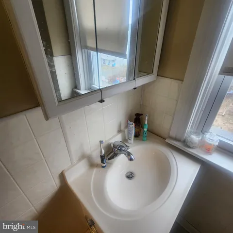 $189,995 | 11 East Lancaster Street, Red Lion, PA 17356