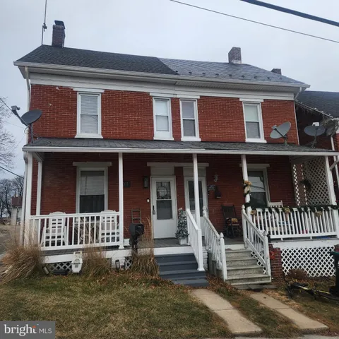 $189,995 | 11 East Lancaster Street, Red Lion, PA 17356