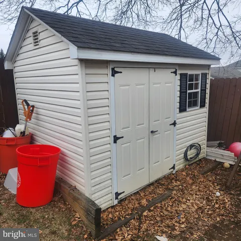 $189,995 | 11 East Lancaster Street, Red Lion, PA 17356