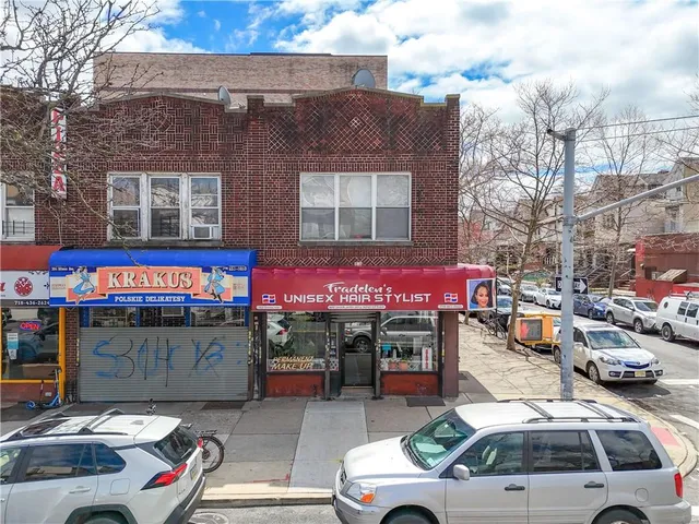 $1,190,000 | 302 Ditmas Avenue | Kensington