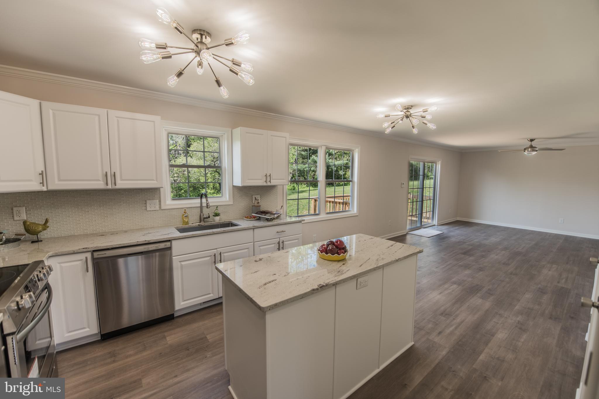 924 Braxton Road Front Royal, VA 22630 - Photo 15 of 43 Gallery Image 15