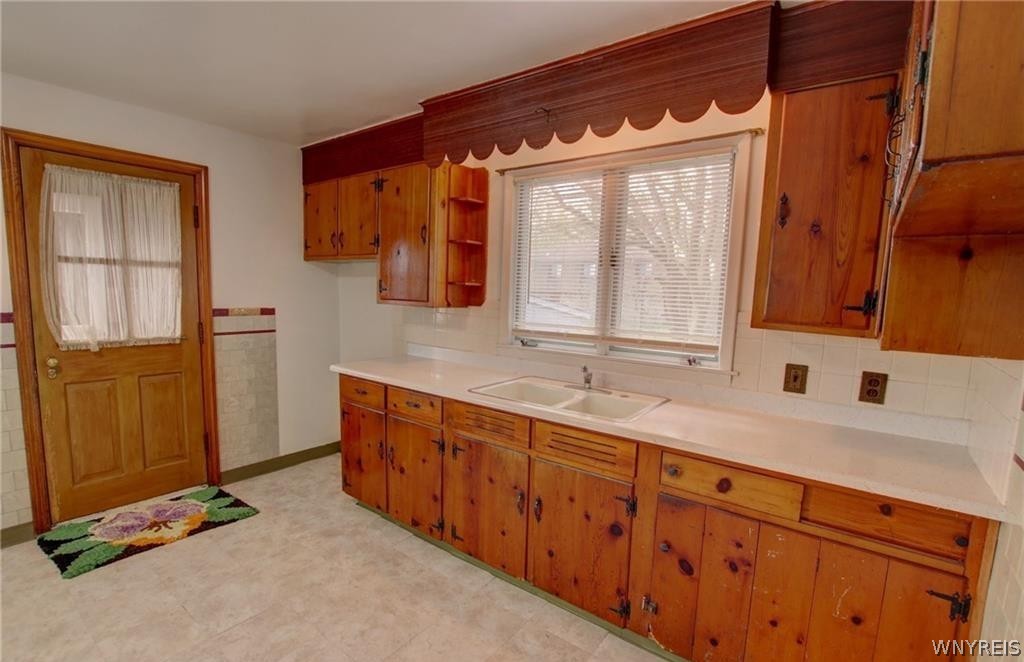 79 Martin Road Lackawanna, NY 14218 - Photo 6 of 15