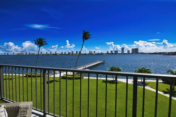 $5,000 | 3040 Lake Shore Drive, Unit 305, Riviera Beach, FL 33404