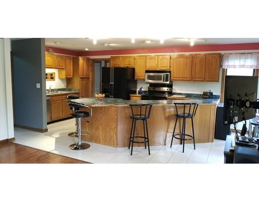 4 Kingsbury Road Spencer, MA 01562 - Photo 9 of 15