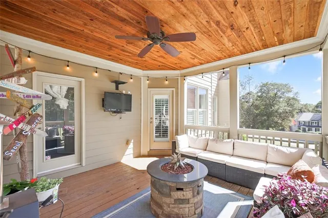 $875,000 | 1060 Water View Lane, Suwanee, GA 30024