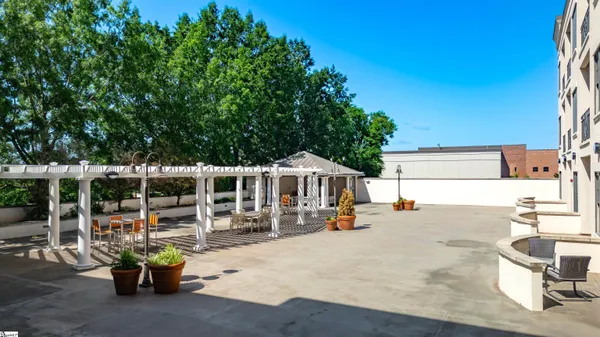 $224,900 | 155 East Broad Street, Unit 306, Spartanburg, SC 29306