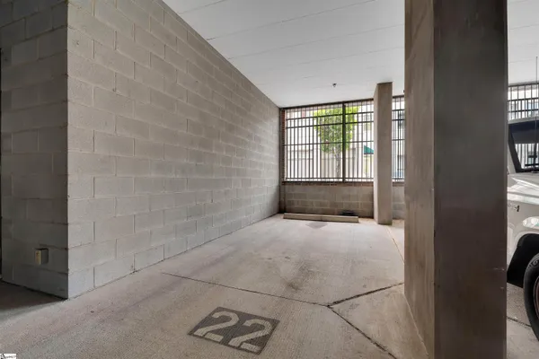 $224,900 | 155 East Broad Street, Unit 306, Spartanburg, SC 29306