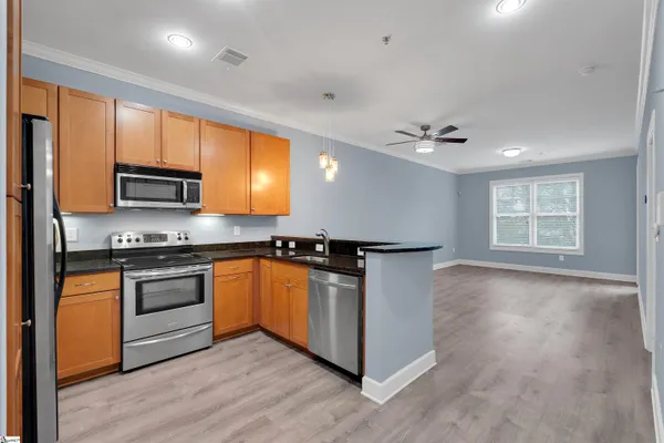 $224,900 | 155 East Broad Street, Unit 306, Spartanburg, SC 29306