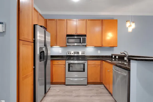 $224,900 | 155 East Broad Street, Unit 306, Spartanburg, SC 29306