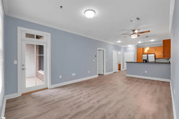 $224,900 | 155 East Broad Street, Unit 306, Spartanburg, SC 29306