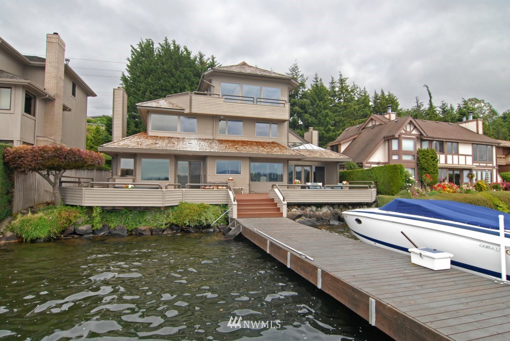 2801 Mountain View Avenue North Renton, WA 98056 - Photo 1 of 1 Gallery Image 1