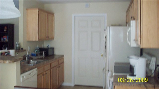 204 Cedar Rensselaer, NY 12144 - Photo 4 of 12 Photo 4