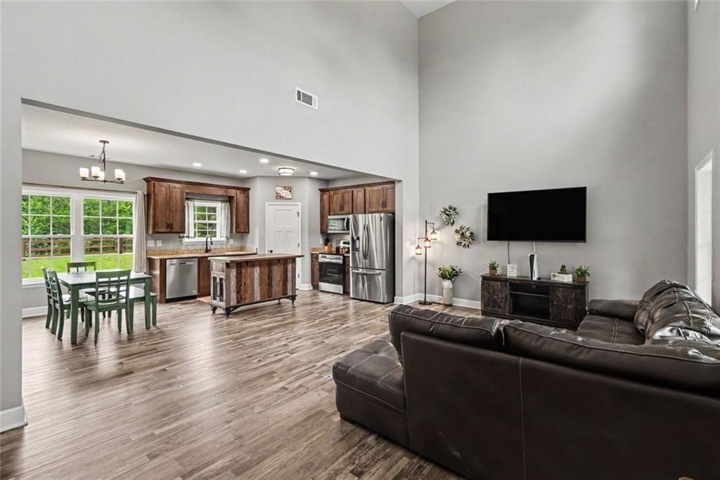 300 Kelly Road Cedartown, GA 30125 - Photo 3 of 16